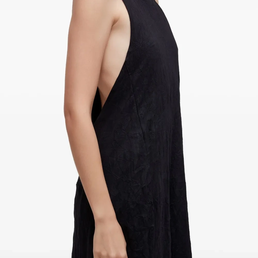 Платье с жатым эффектом