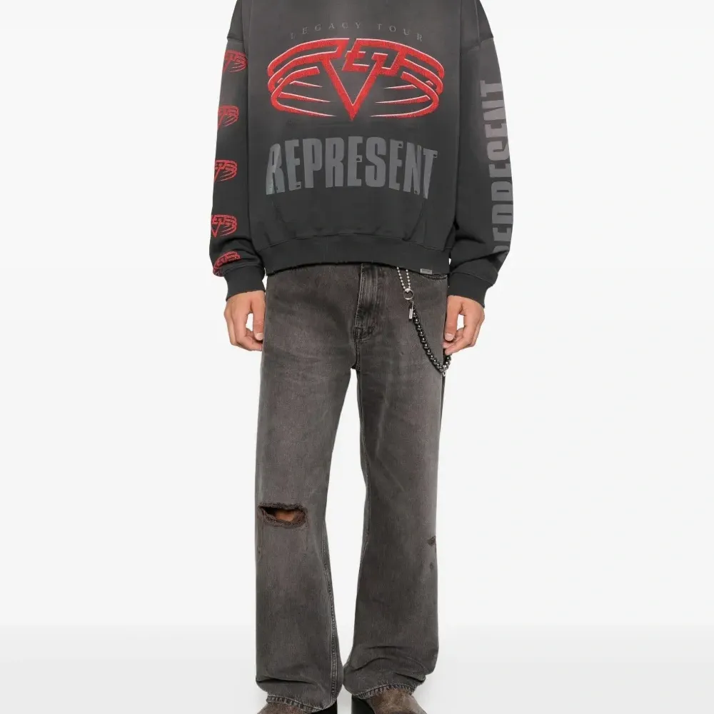 Худи с графичным принтом