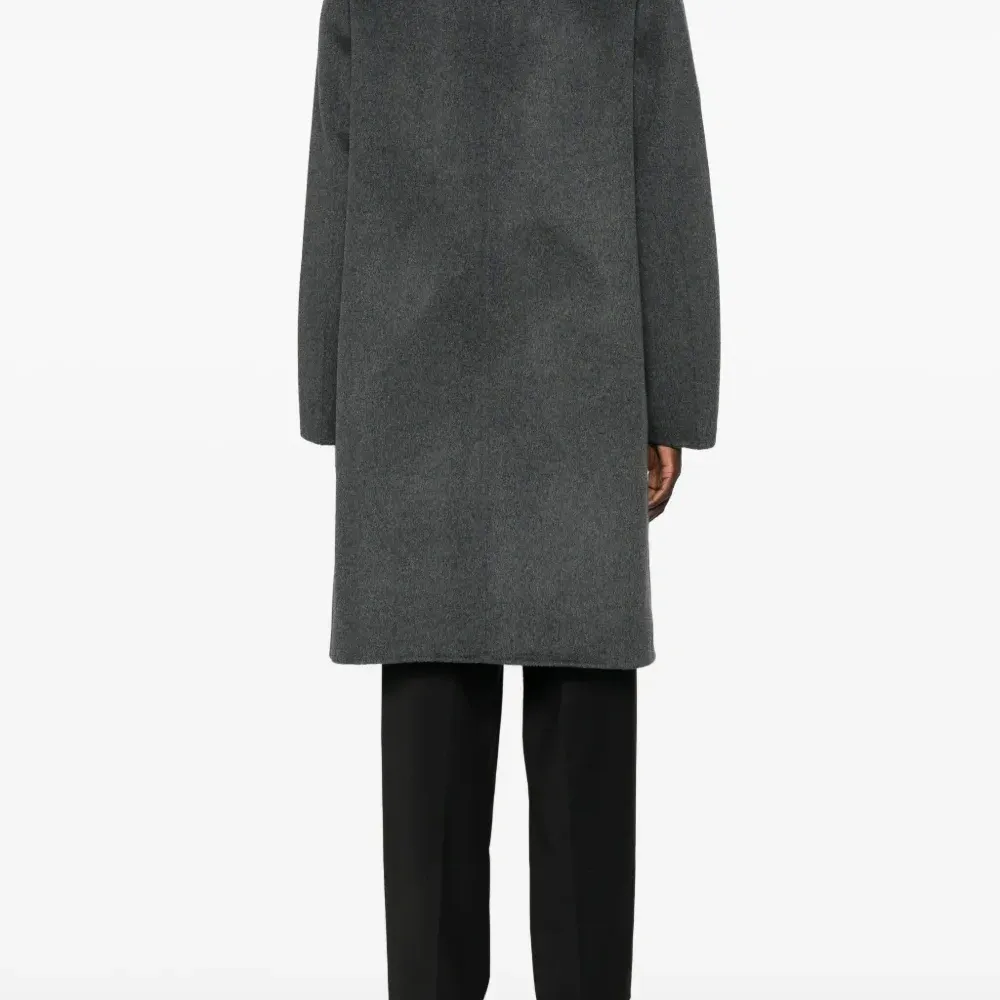 Однобортное пальто