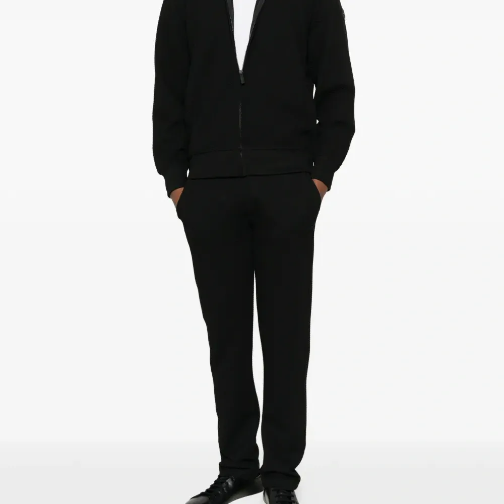 Фактурная толстовка на молнии Фактурная толстовка на молнии