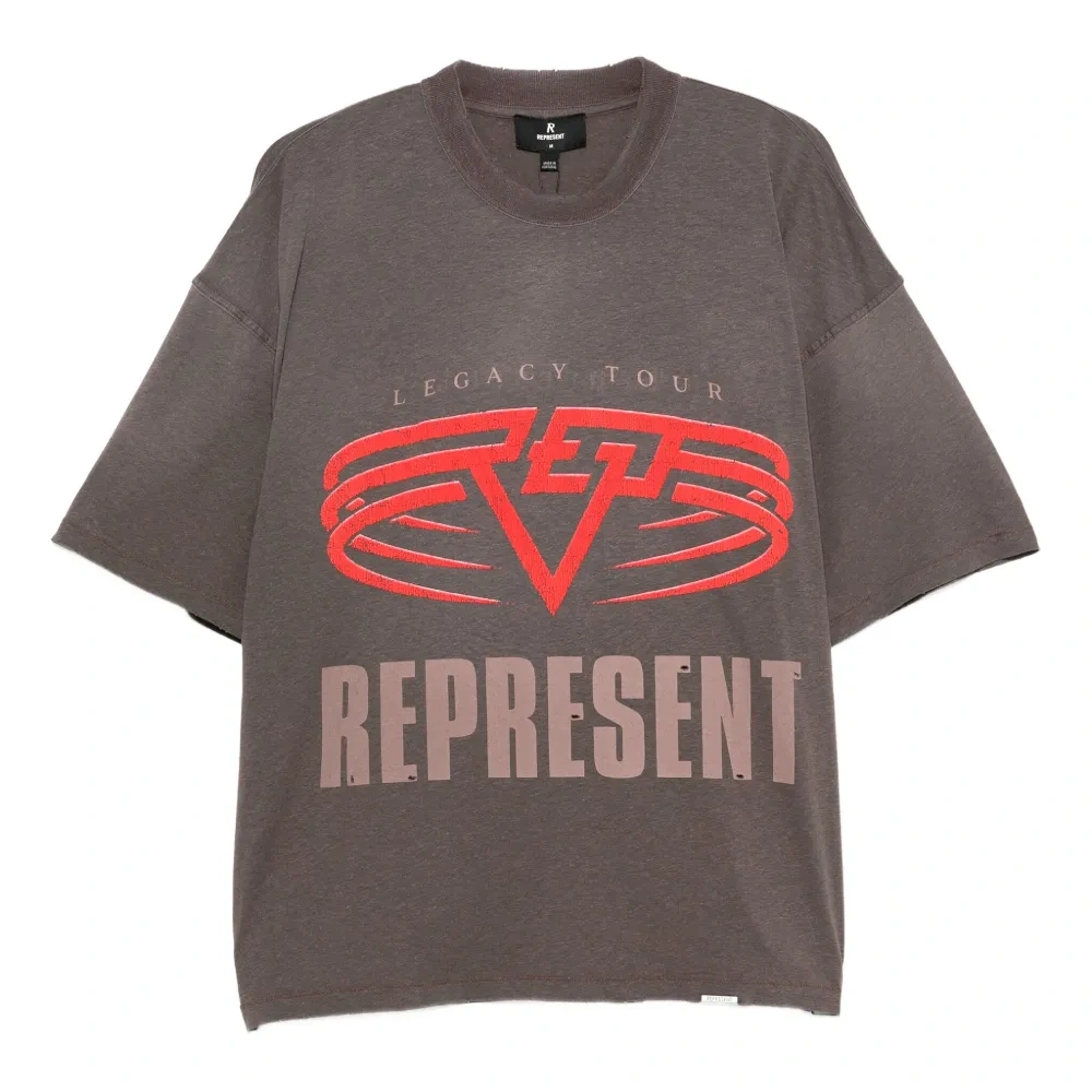 Футболка с логотипом