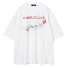 Футболка с графичным принтом