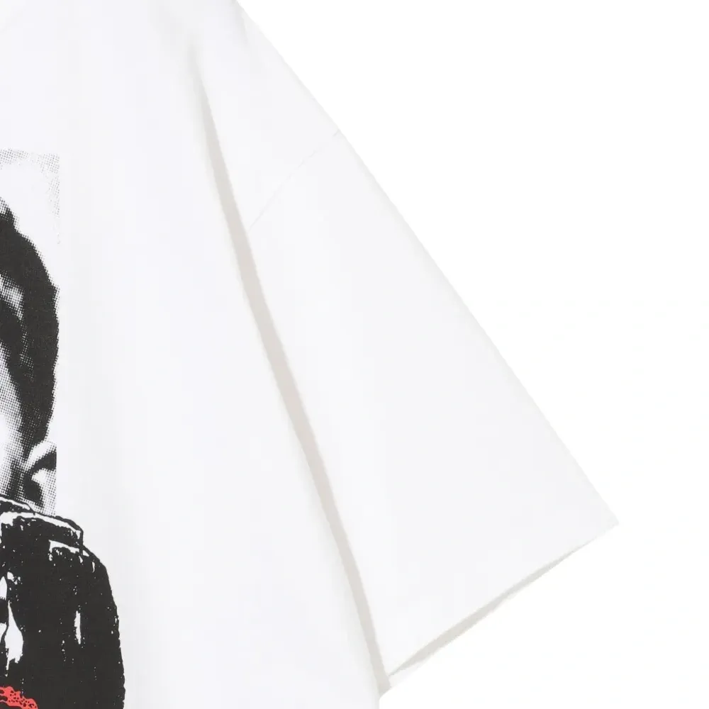 Футболка с графичным принтом