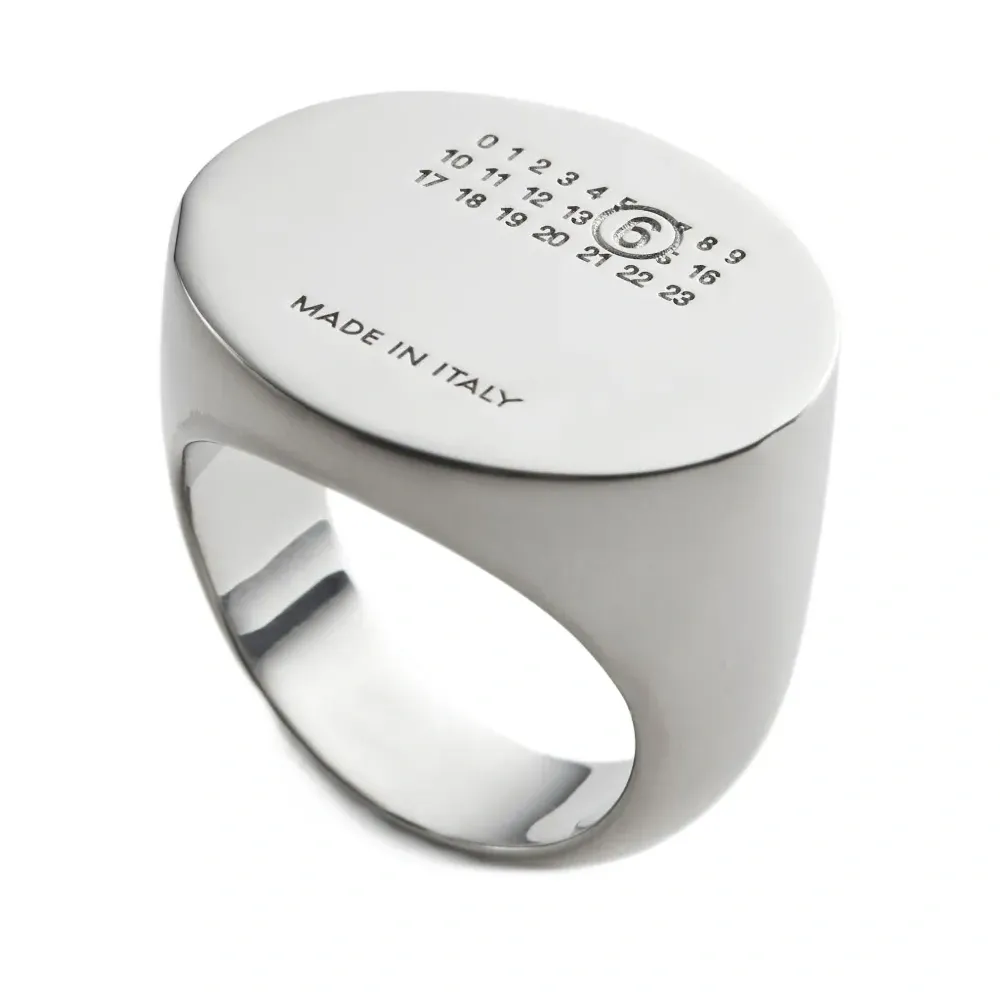 Перстень с гравировкой