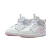 кроссовки Air Jordan 1 Retro Mid RM White/Fire Red/Pink Foam кроссовки Air Jordan 1 Retro Mid RM White/Fire Red/Pink Foam