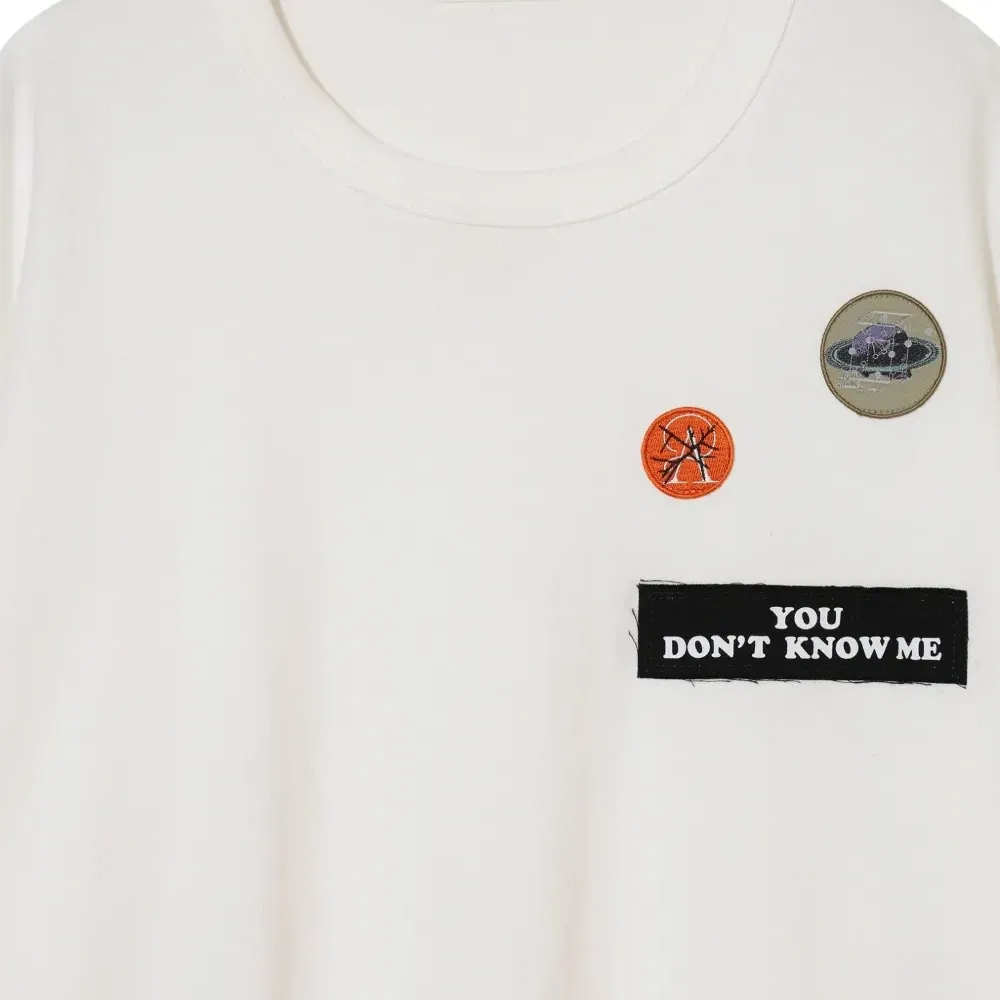 футболка с нашивкой