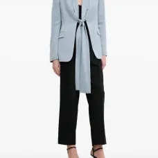 Блейзер с завязками и карманами