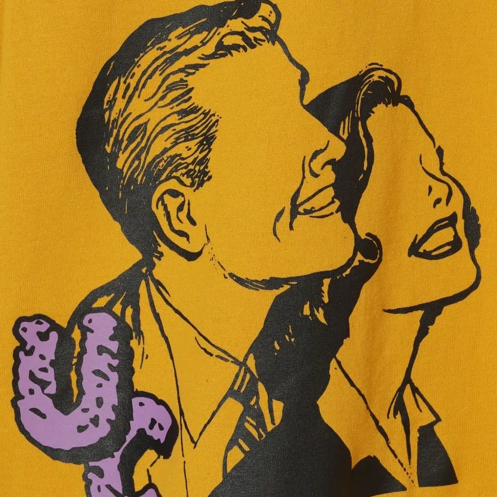 Толстовка с графичным принтом