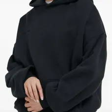 Худи с вышитым логотипом