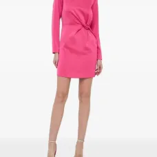 Платье с перекрученной деталью