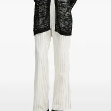 Брюки в тонкую полоску