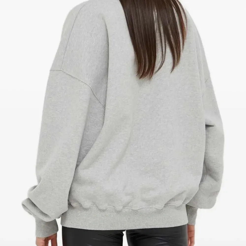 Толстовка с вышивкой Толстовка с вышивкой