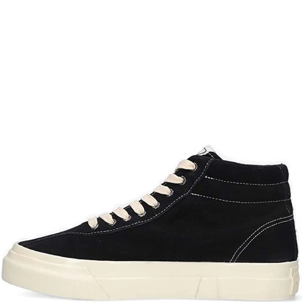 Высокие кроссовки