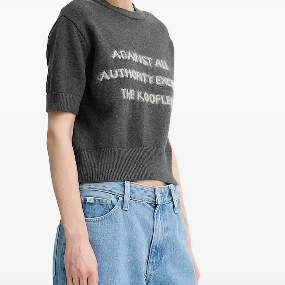 Топ с короткими рукавами