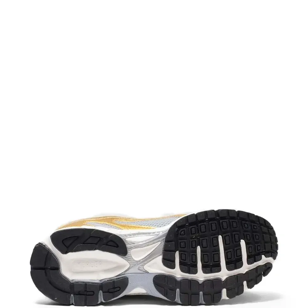 кроссовки с сетчатыми вставками кроссовки с сетчатыми вставками