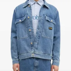 Джинсовая куртка с карманами