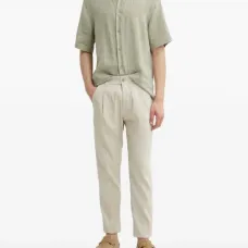 Льняная рубашка с короткими рукавами