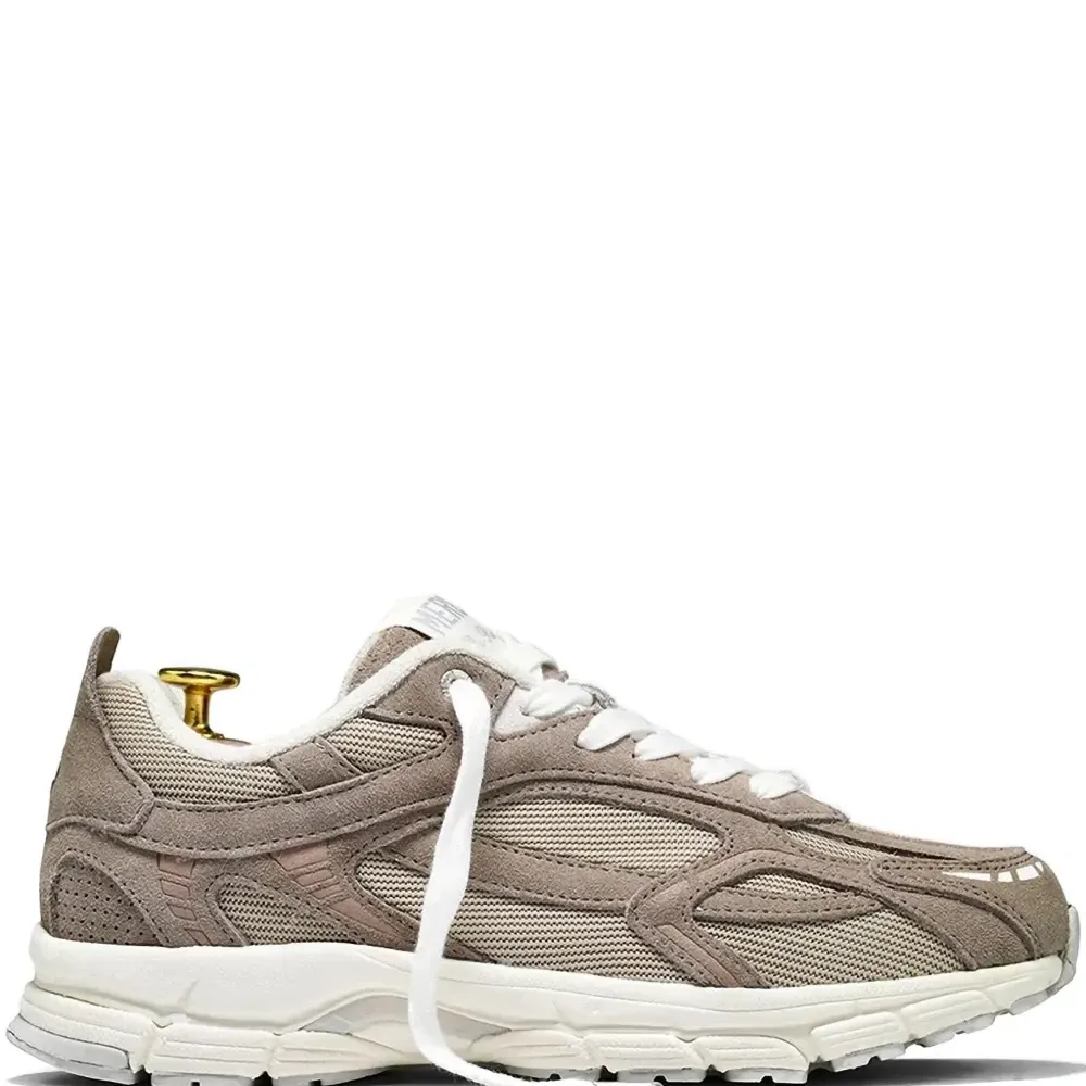 кроссовки для бега со вставками