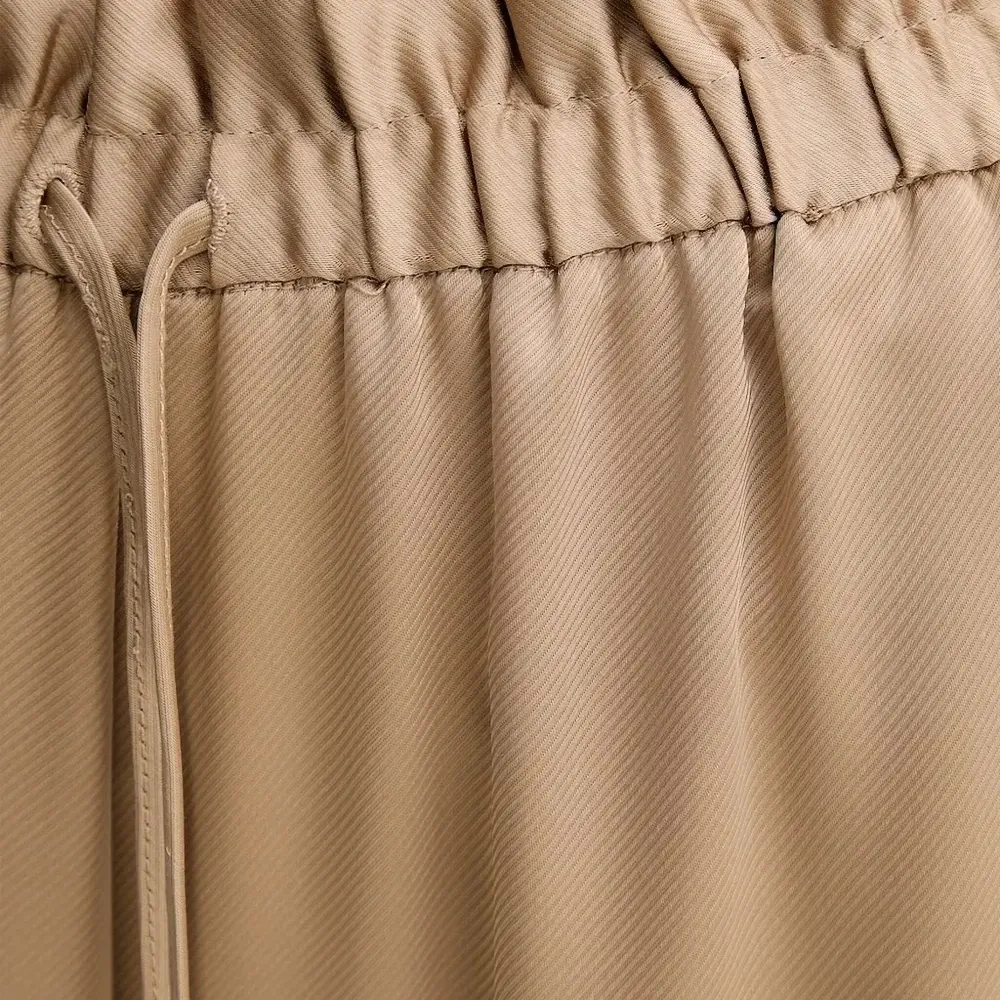 Брюки с эластичным поясом