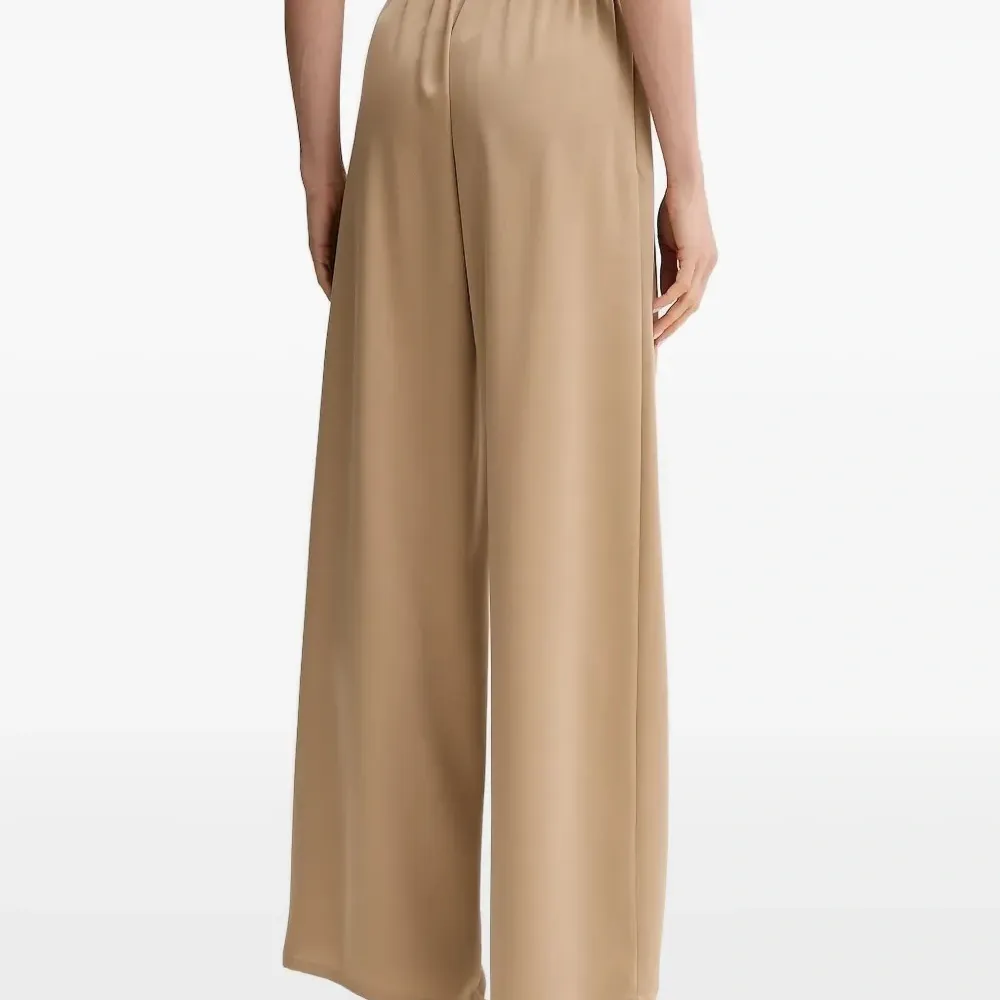 Брюки с эластичным поясом