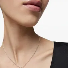 Колье с подвеской