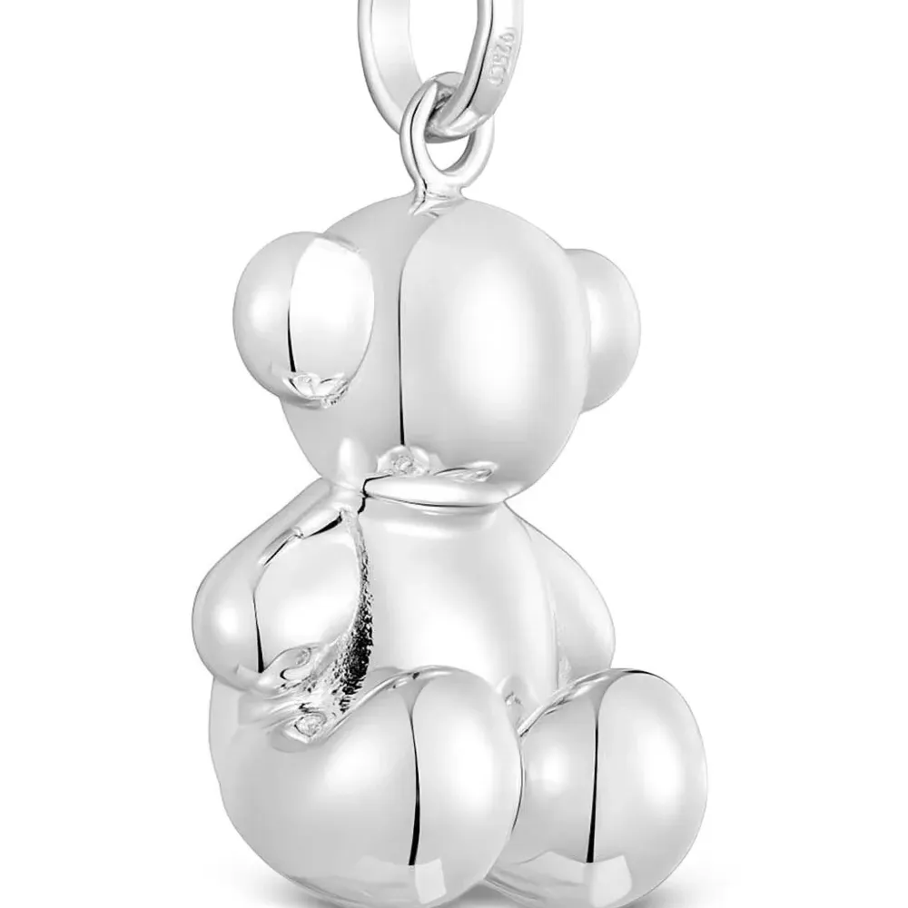 Подвеска в виде медведя