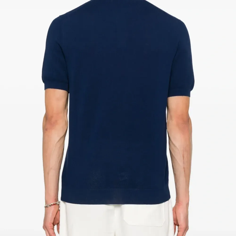 Футболка с воротником поло