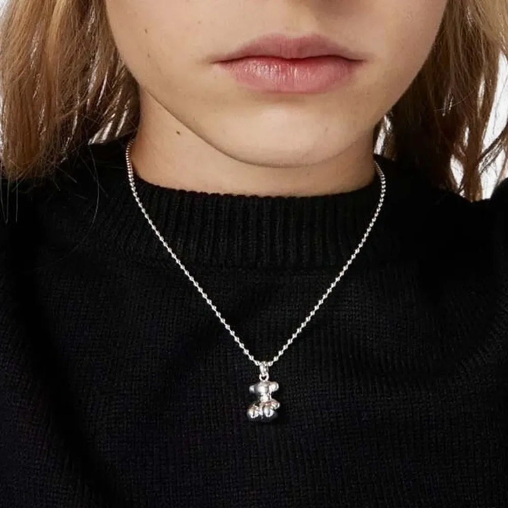 Колье с подвеской