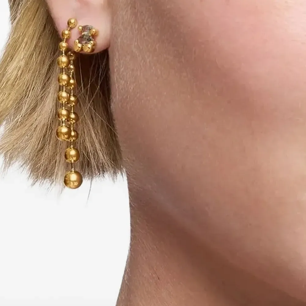 Серьги с камнями