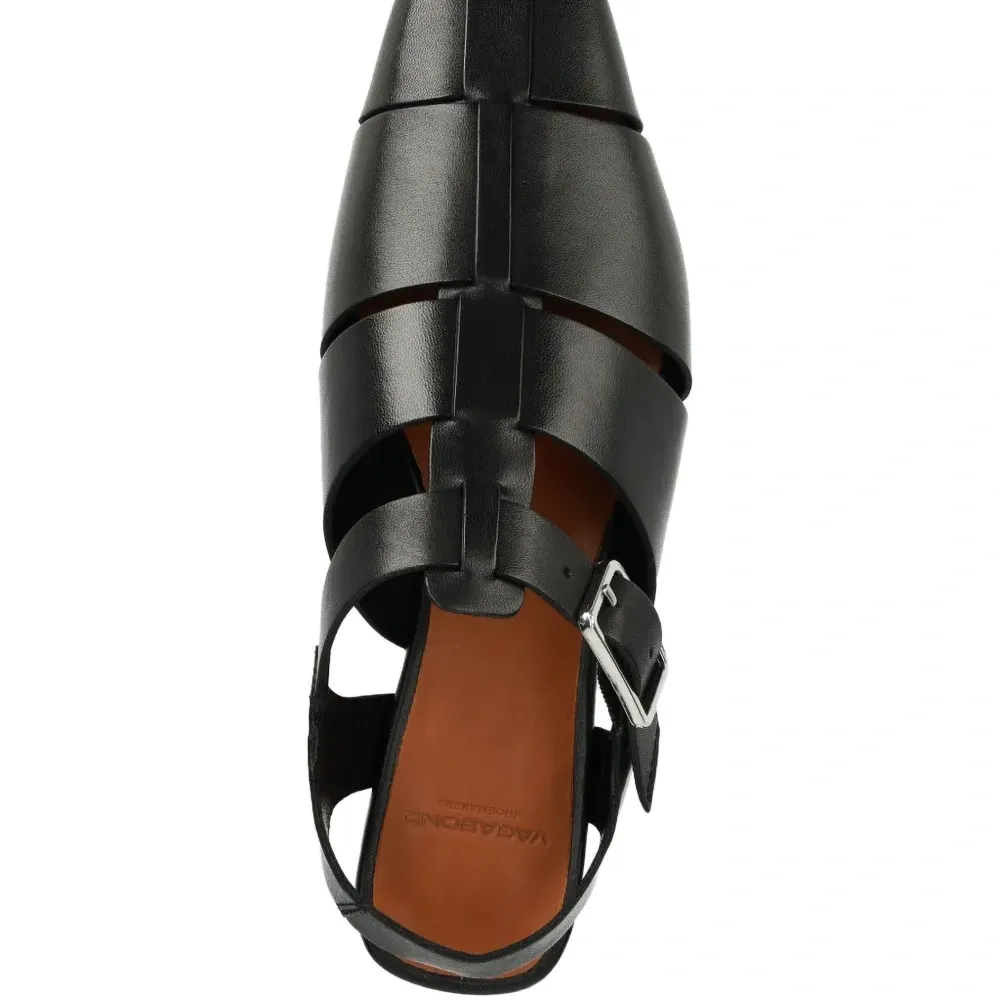 сандалии Wioletta с пряжками