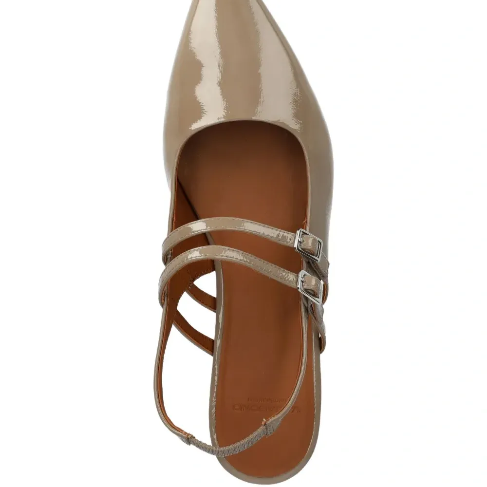 Балетки Hermine с заостренным носком Балетки Hermine с заостренным носком