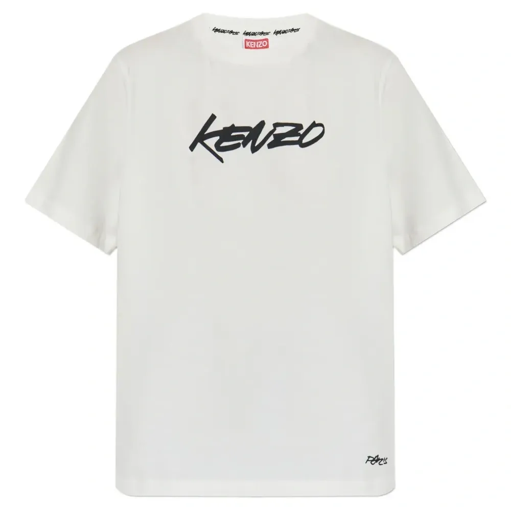 футболка с логотипом