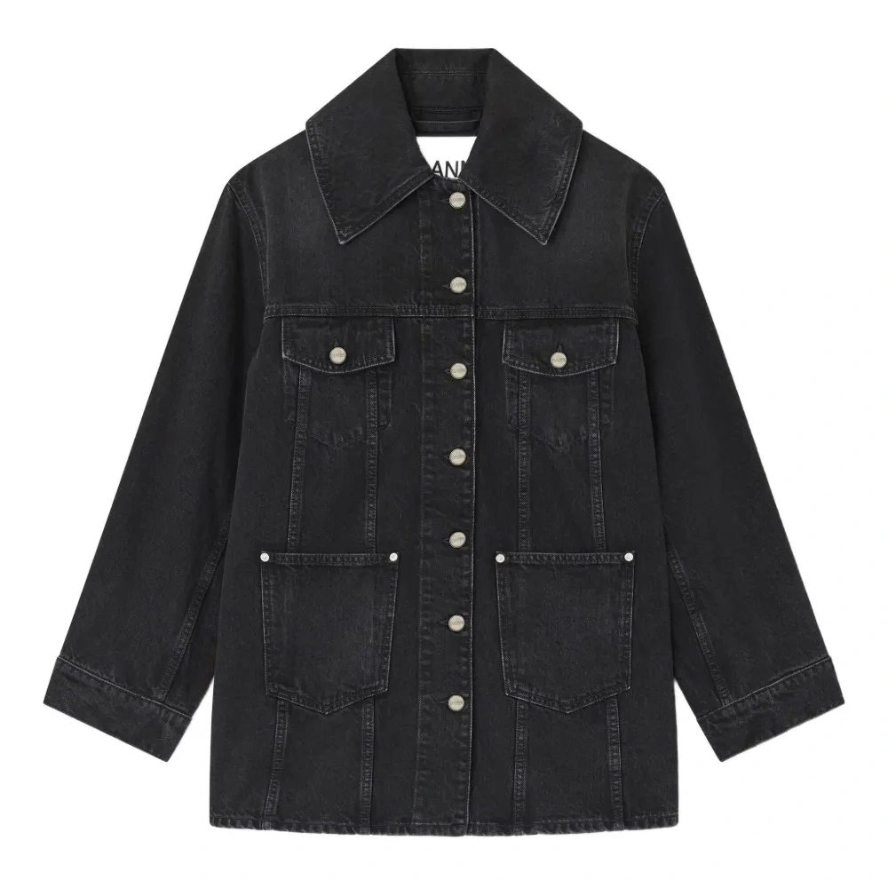 Джинсовая куртка на пуговицах