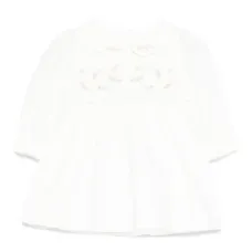 Платье со сборками и вышивкой