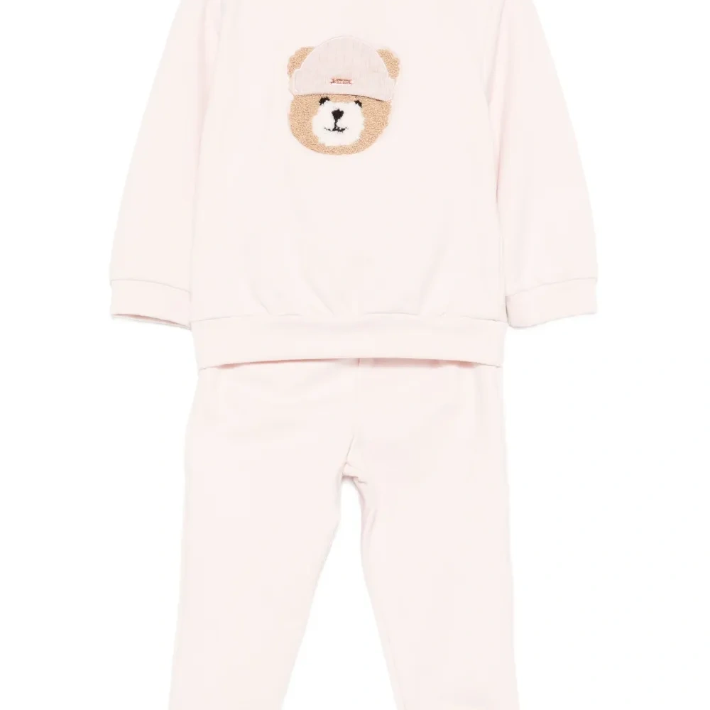 Комплект из топа и брюк с вышивкой