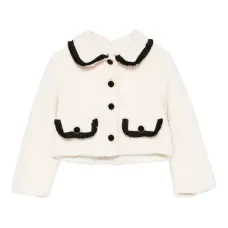 Пальто с оборками на воротнике