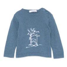 Свитер с вышивкой