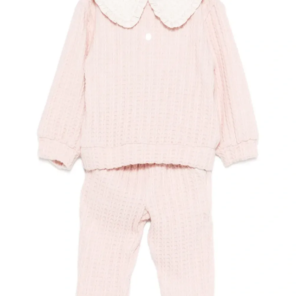 Комплект из топа и брюк фактурной вязки