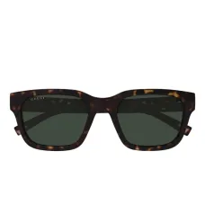 Солнцезащитные очки в квадратной оправе