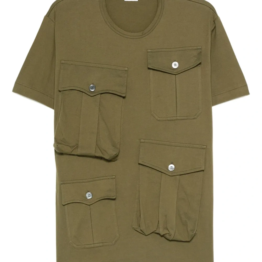 Футболка с круглым вырезом и нагрудным карманом