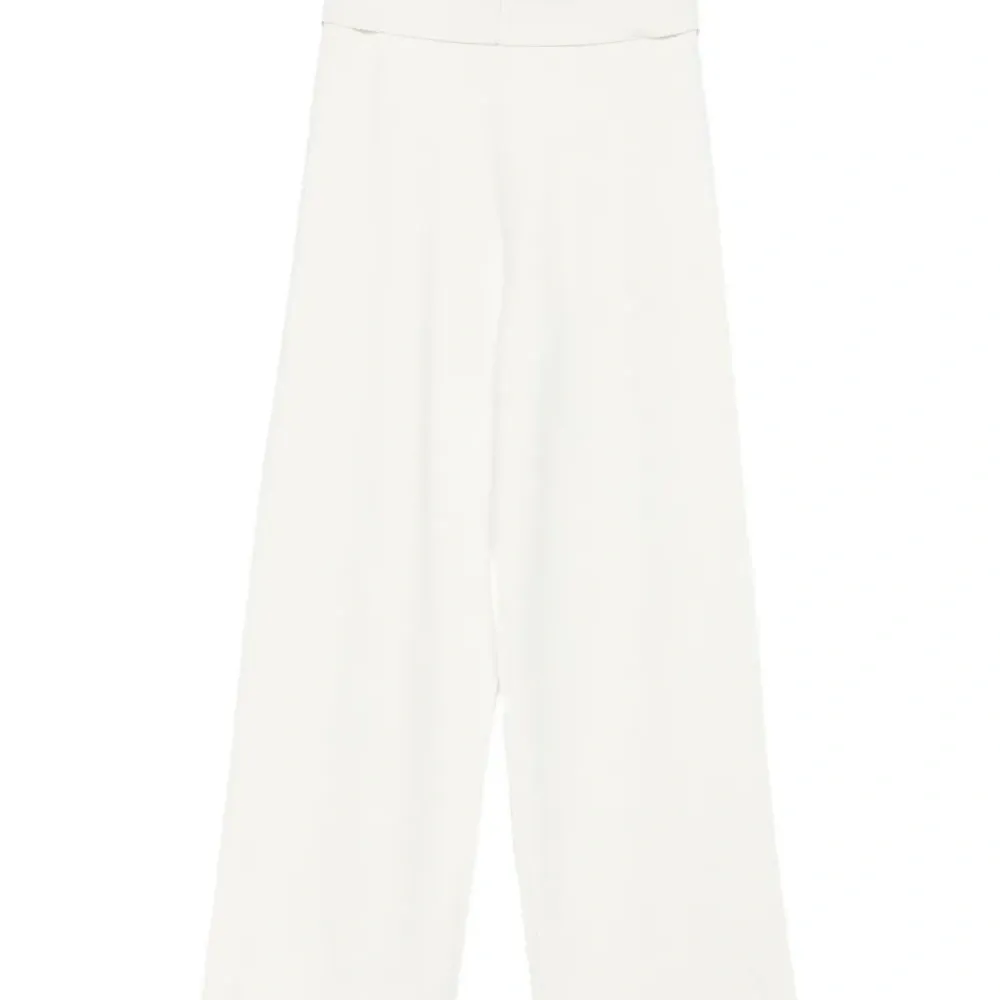 Брюки с отделкой швами