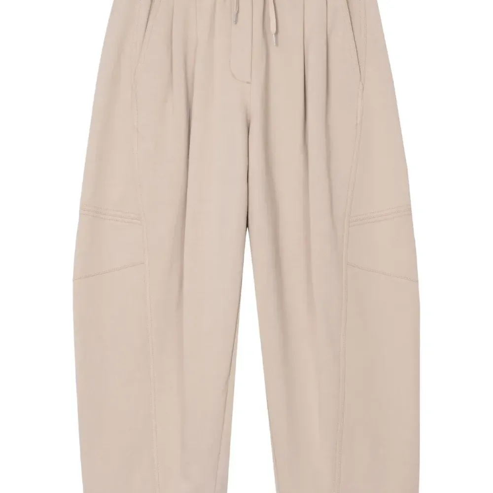 брюки со складками брюки со складками