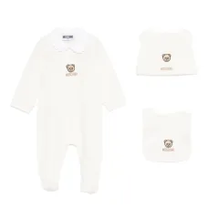 Комплект для новорожденного с вышивкой