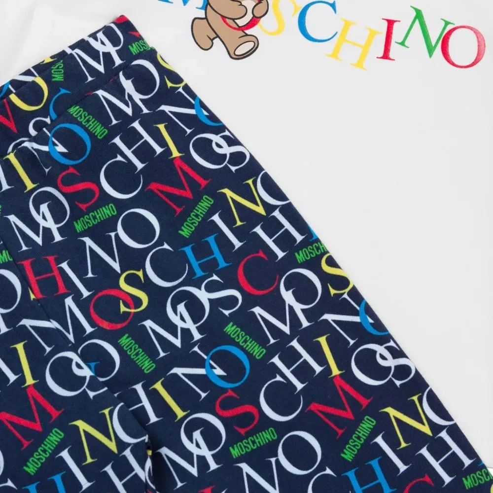 Комплект из топа и легинсов с логотипом