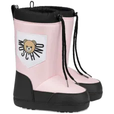 Зимние сапоги с нашивкой