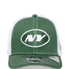 Кепка с логотипом