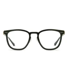 Очки в квадратной оправе Очки в квадратной оправе