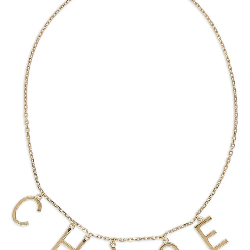 колье с логотипом