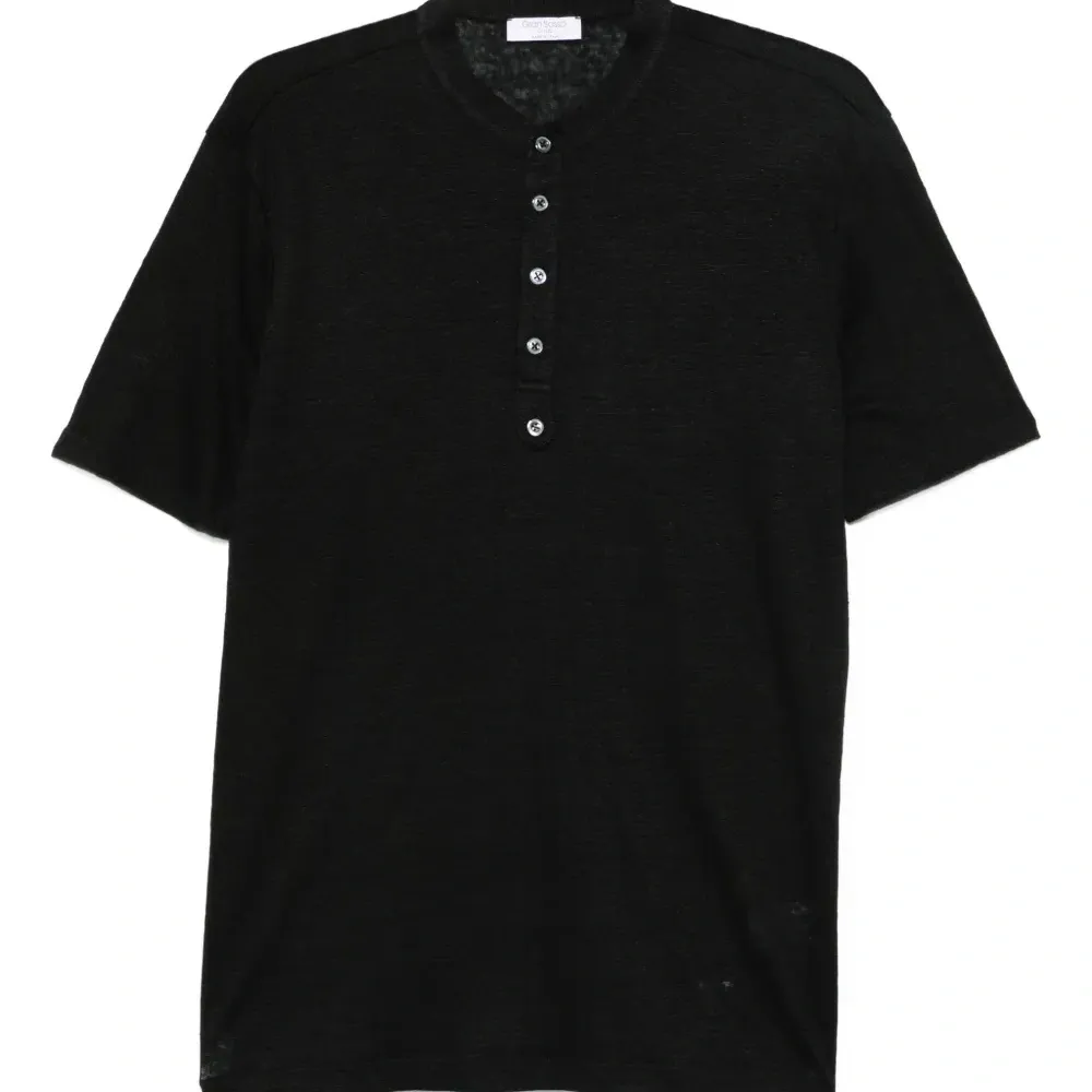 Футболка с планкой на пуговицах