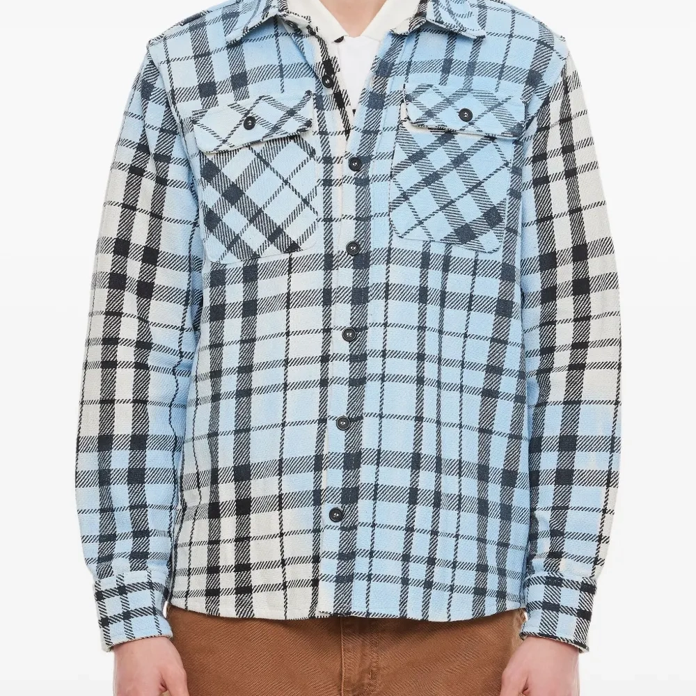 Клетчатая рубашка